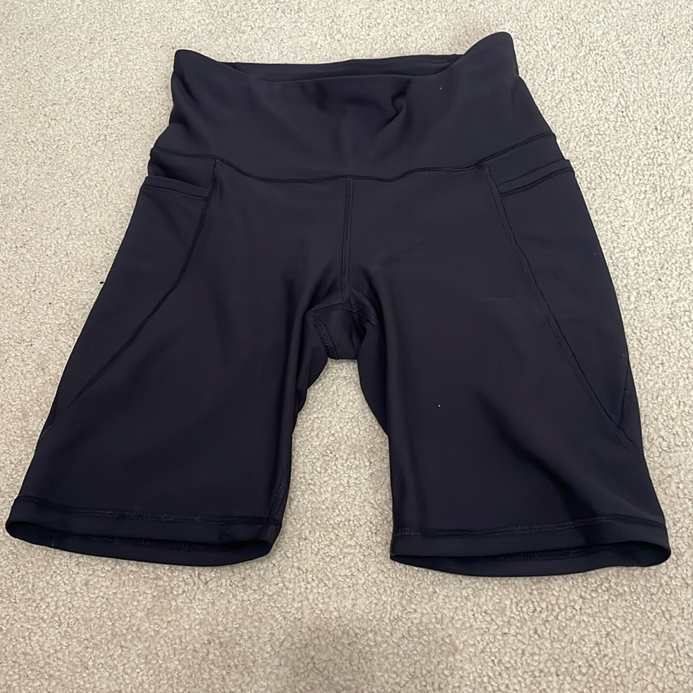Old Navy black bike shorts